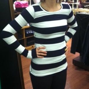 Lululemon reversible striped long sleeve top 8